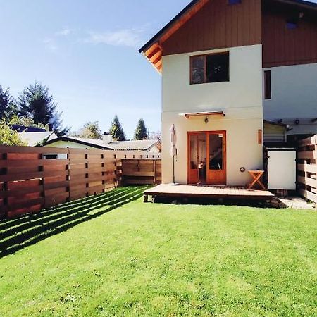 Casa Con Jardin Y Cochera ¡A 5 Minutos Del Lago! San Carlos de Bariloche Luaran gambar